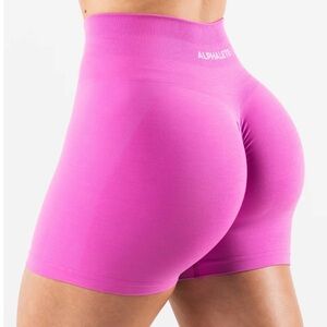 Alphalete Women's Vibrant Pink Bike Shorts